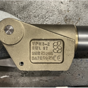 Pneumatic lifting hooks